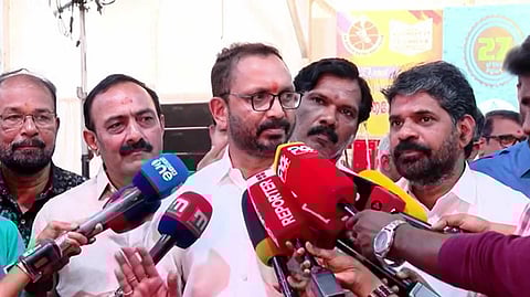 കള്ള വാർത്ത കൊടുത്താൽ നേരെ മാധ്യമ സ്ഥാപനത്തിലേക്ക് വരും, മാധ്യമപ്രവർത്തകർ മറുപടി പറയണം: കെ. സുരേന്ദ്രൻ