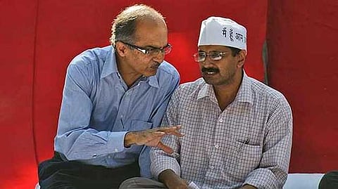 "പൊങ്ങച്ചങ്ങളിലൂടെ രാഷ്ട്രീയം കളിക്കാമെന്ന് കണക്കുകൂട്ടി, അത് പാളി"; കെജ്‌രിവാളിനെതിരെ രൂക്ഷ വിമർശനവുമായി മുൻ AAP നേതാവ്