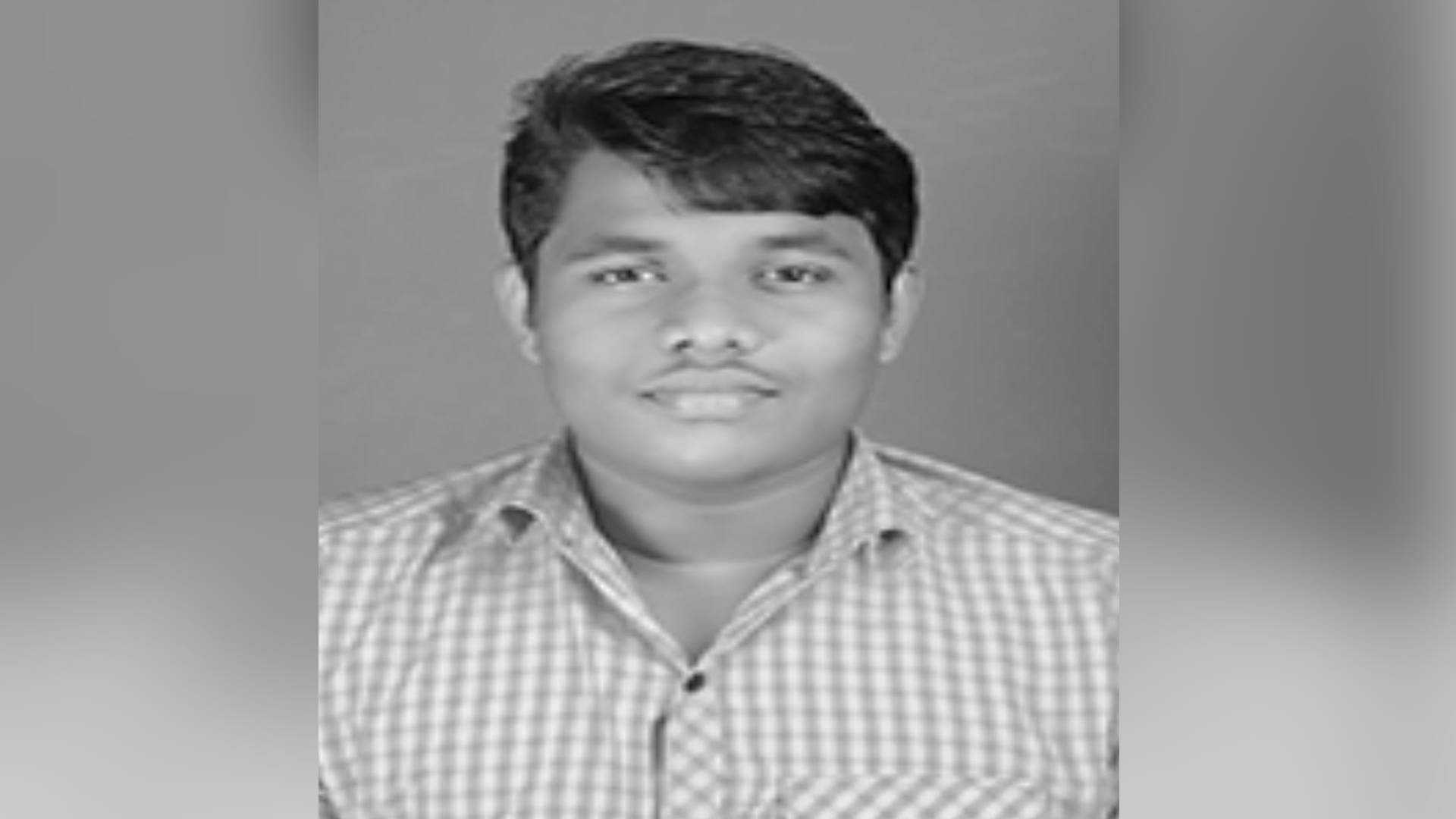 കാട്ടാക്കടയിൽ വിദ്യാർഥി തൂങ്ങി മരിച്ചു; സ്കൂൾ ക്ലർക്കിനെതിരെ ആരോപണവുമായി കുടുംബം