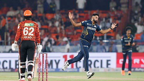 IPL 2025 | SRH vs GT | സൺറൈസേഴ്സിനെ എറിഞ്ഞിട്ട് ടൈറ്റന്‍സ്; ഐപിഎല്ലില്‍ 100 വിക്കറ്റുകള്‍ തികച്ച് സിറാജ്, ​ഗുജറാത്തിന് 153 റൺസ് വിജയലക്ഷ്യം