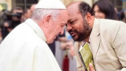 ഞാന്‍ ഒരു കമ്യൂണിസ്റ്റാണ്... കേരളത്തില്‍ നിന്നും വരുന്നു; ഫ്രാന്‍സിസ് മാര്‍പാപ്പയുമായുള്ള കൂടിക്കാഴ്ച ഓര്‍ത്തെടുത്ത് പി. രാജീവ്