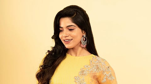 ”மாலை நிலவின் மரகத மஞ்சள்” நடிகை திவ்ய பாரதியின் லேட்டஸ்ட் க்ளிக்ஸ் | Visual Story