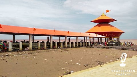 Stambheshwar Mahadev Temple, the Shiva temple that disappears twice a day