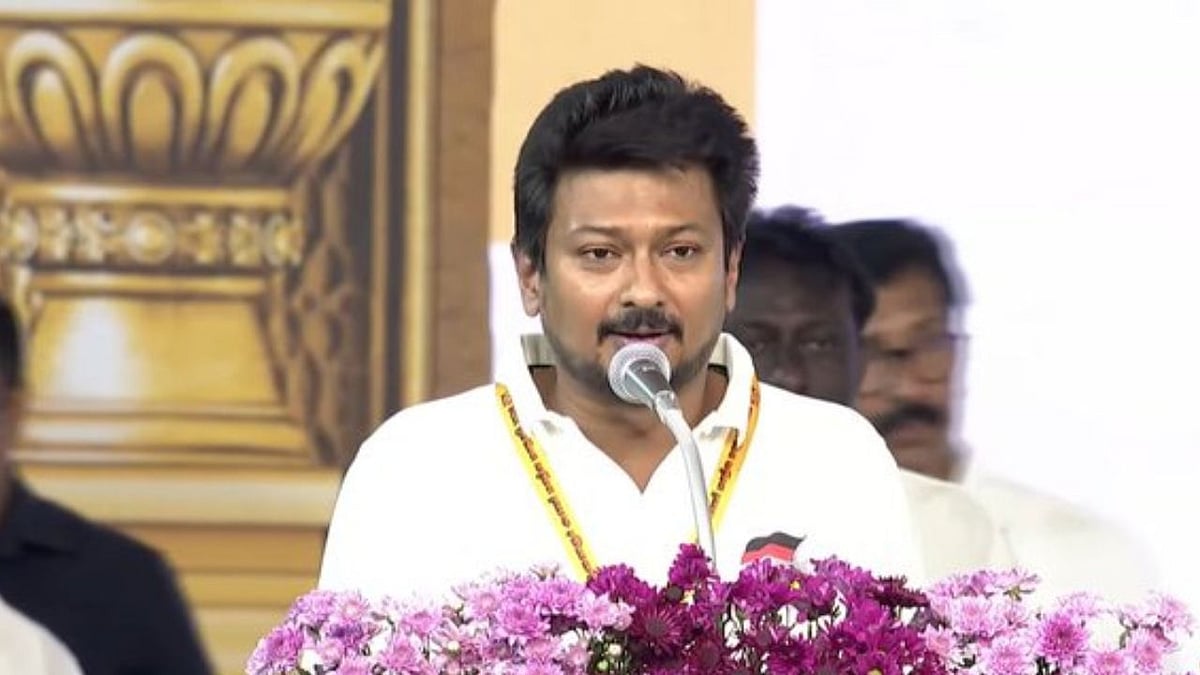 திமுக இளைஞரணி மாநாடு: தீர்மானங்களை வாசித்து வருகிறார் அமைச்சர் உதயநிதி ஸ்டாலின் 