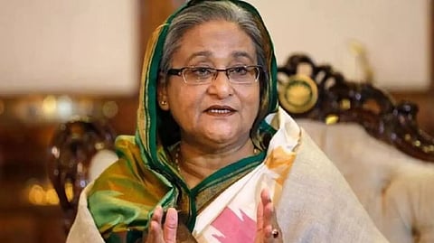 வெளிநாட்டிற்கு தப்பி செல்ல முடியாத படி செக்!.. ஷேக் ஹசீனாவின் தூதரக பாஸ்போர்ட் ரத்து