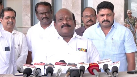 விமான நிலையம், திருச்சி