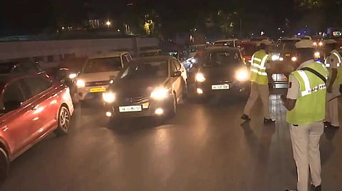Delhi police check
