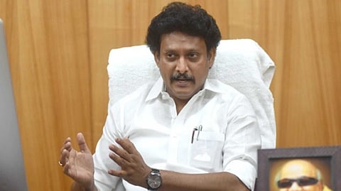 பள்ளிகள் எப்போது திறப்பு?