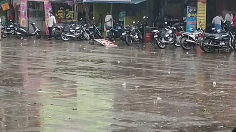 ஆலங்கட்டி மழை