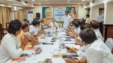 ஜே.பி.நட்டா தலைமையில் கூட்டம்