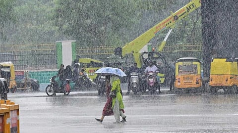 முன்கூட்டியே பருவமழை