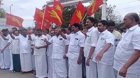 theni - Protest