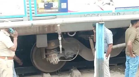 CGL Derail