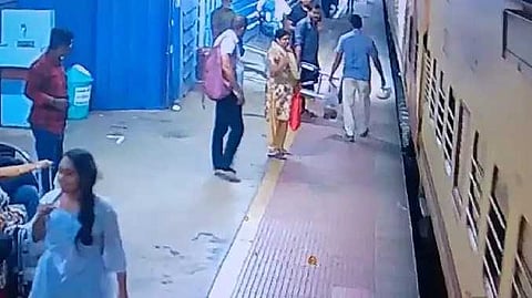 Kerala train cctv