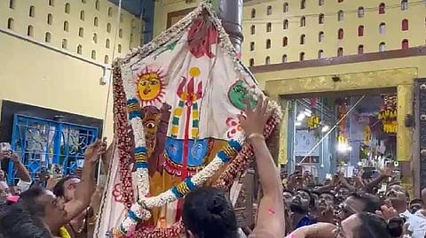 Tut kulasai thasara
