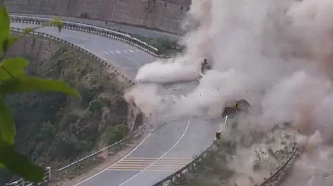 J&k ROCK BOMB