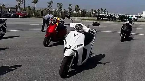 V FIN ELECTRIC SCOOTER
