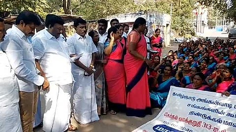 DGL Anganwadi protest