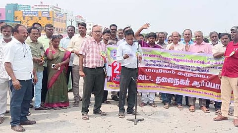 protest 2(2)