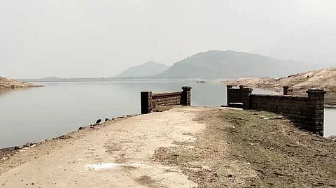 Azhiyar dam