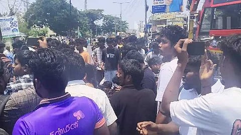 Tirupur salai mariyal