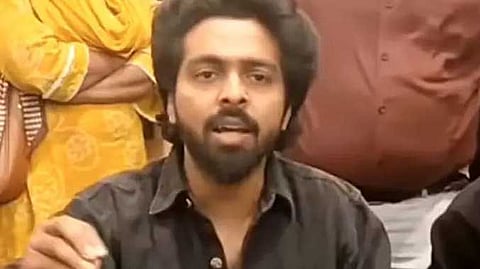 GV PRAKSH