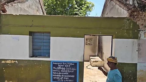 அரசுபள்ளி கட்டிடம்