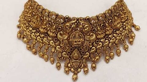 தங்கம், வெள்ளி விலையில் மாற்றமில்லை