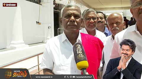 முதல்வரை சந்தித்து சண்முகம் மனு