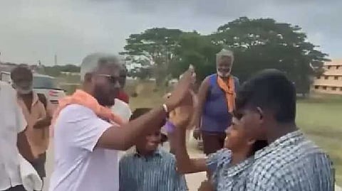 மரிய வில்சனிடம் புகார்