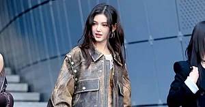 Danielle Calls ADOR Exit an End and Beginning in Livestream