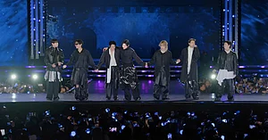 BTS Draws In Over 19,000 Overseas Fans At Arirang Gwanghwamun Show