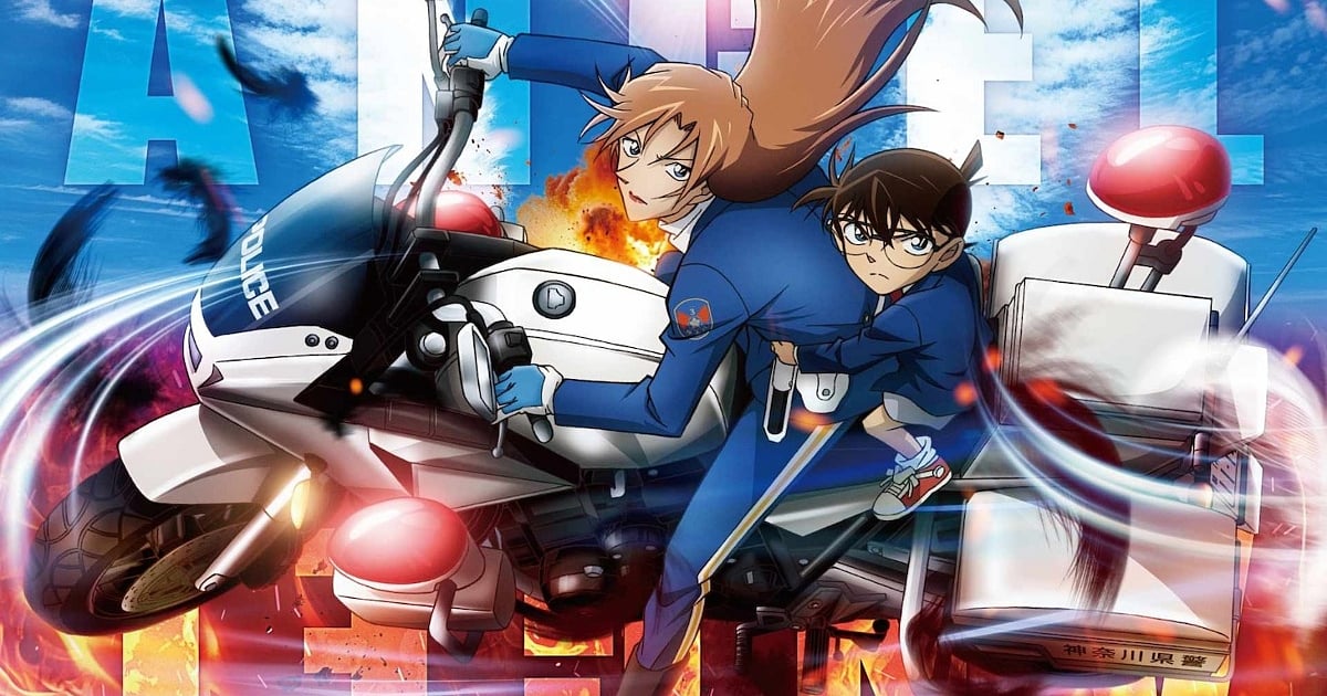 Official key visual for Detective Conan: Fallen Angel of the Highway featuring Conan Edogawa clinging to officer Chihara Hagiwara during a high-speed motorcycle chase amidst explosions and flames.