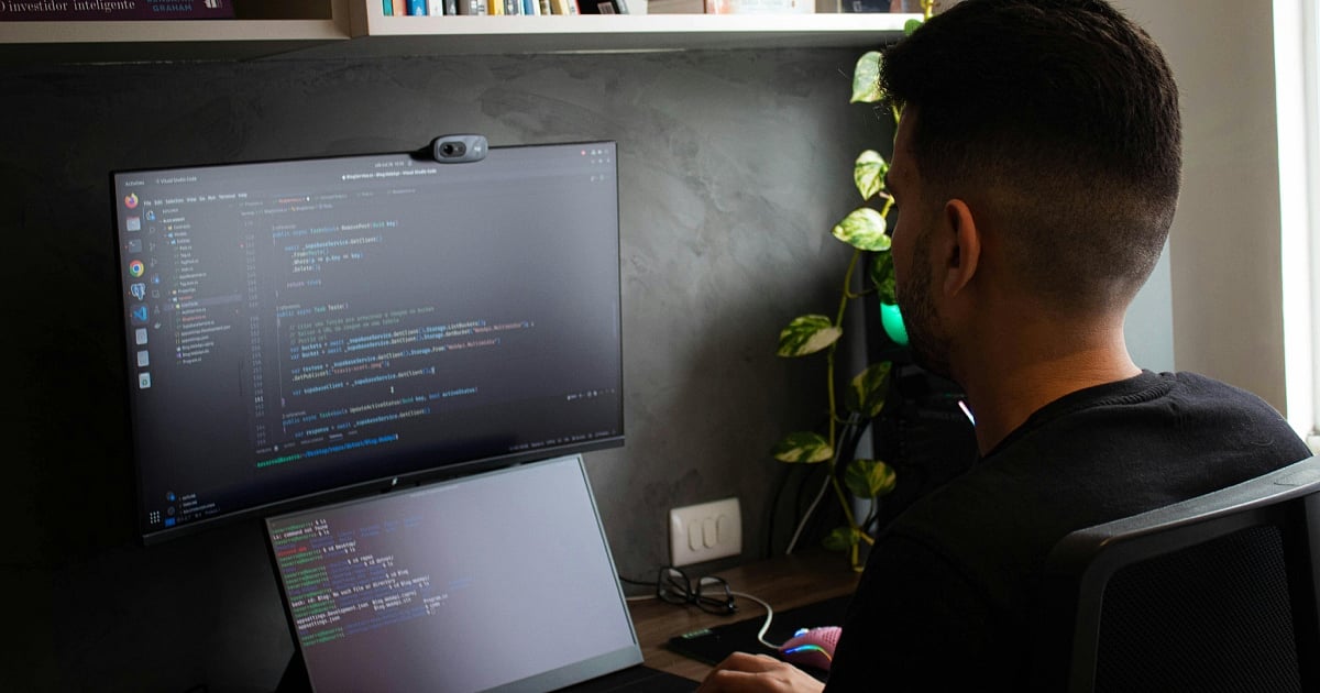 Game Dev Resume CV Guide: What Hiring Managers Look For in 2026