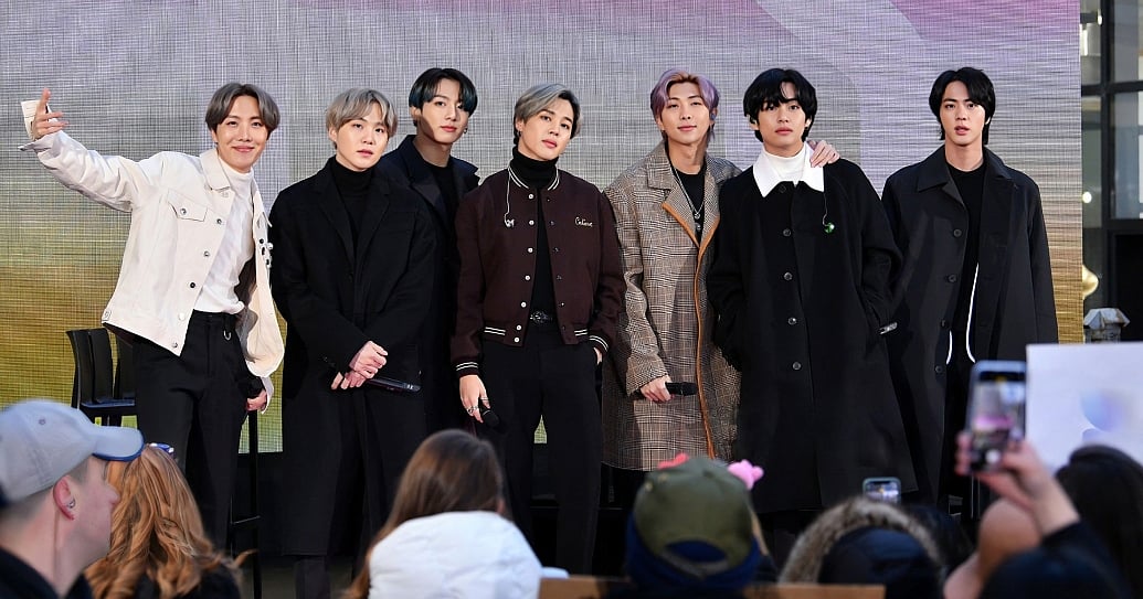 K Pop Band BTS Visits "Today" Show
NEW YORK, NEW YORK - FEBRUARY 21: (L-R) J-Hope, SUGA, Jungkook, Jimin, RM, V, and Jin of the K-pop boy band BTS visit the "Today" Show at Rockefeller Plaza on February 21, 2020 in New York City.