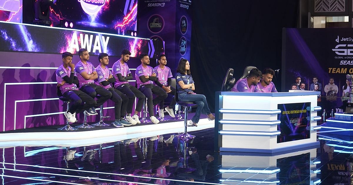 Tense moments in the opening match of GEPL Season 3