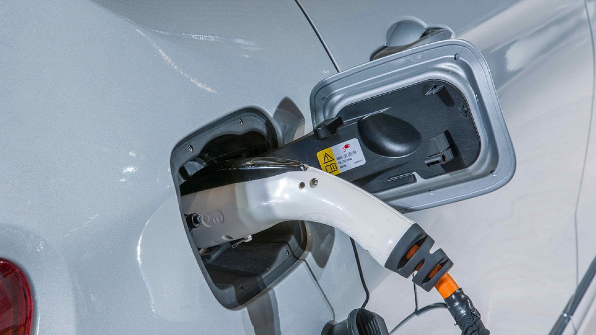 Terra Motors Commits To Enhancing EV Charging Infrastructure In Tamil Nadu