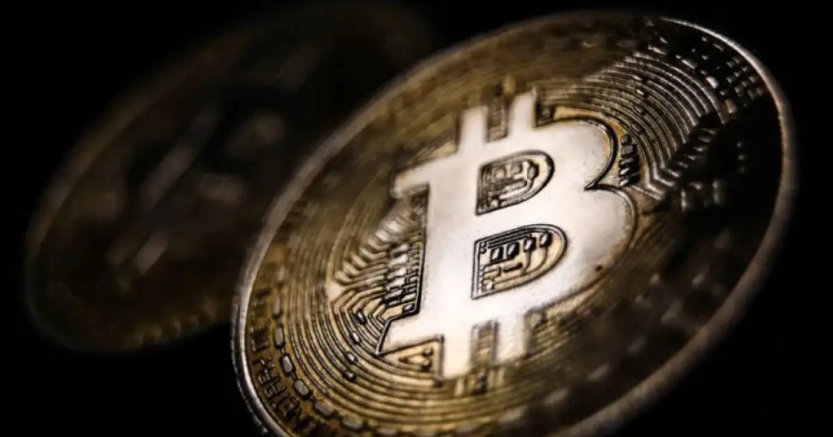 Kripto tržište neznatno pada čak i kada obujam trgovanja opada; Bitcoin, Ethereum u padu Kripto tržište neznatno pada čak i kada obujam trgovanja opada; Bitcoin, Ethereum u padu