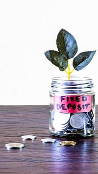 Bank FD Vs Corporate FD: 8 Things To Know Bank FD Vs Corporate FD