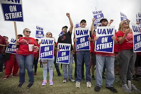 UAW Strike outside a car factory