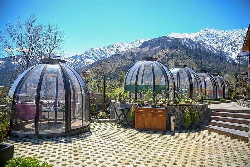 Igloo cabins at Burans