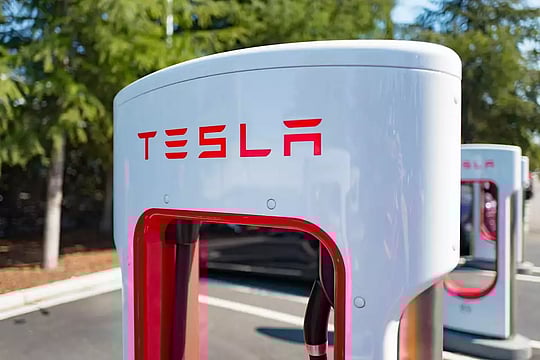 Tesla Eyes Indian Market, Enters Talks With Reliance Industries, Says Report