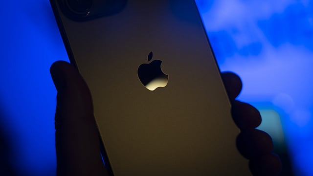 Apple Seeks Exemption For Legacy iPhones From Mandatory Uniform Charging Port Rule
