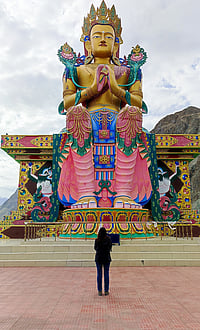 Essential Tips For First-Time Elderly Travellers To Ladakh Essential Tips For First-Time Elderly Travellers To Ladakh