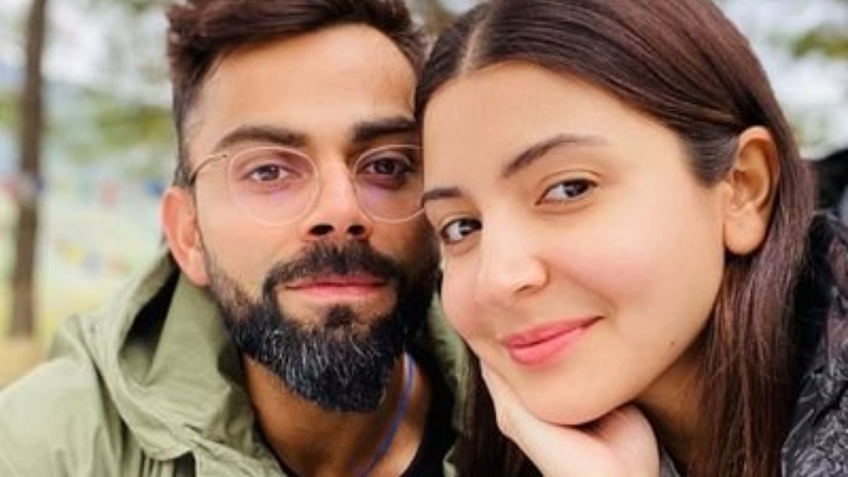 X (Formerly Twitter) : Virat Kolhi & Anushka Sharma