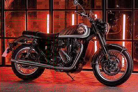 Mahindra's Gold Star vrooms in India