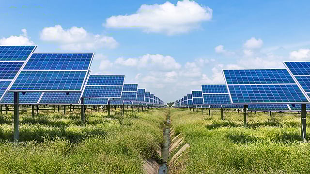 Solar Module Maker Saatvik Solar Eyes EPC Projects in Intl. Markets, Funds from Global Institutions 