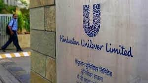 Hindustan Unilever Shares Tumble Nearly 6% Post Earnings; Market Valuation Falls by Rs 36,430 Crore