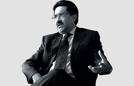 Aditya Birla Group Forays into EV Component Manufacturing, Hindalco to Set Up Plant in Pune