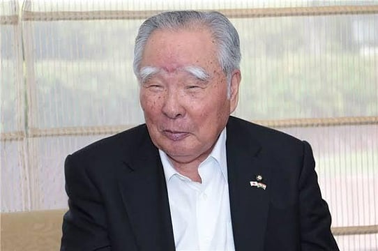 Osamu Suzuki, the Man Behind South Asia’s Affordable Car Culture Transformation, Dies at 94